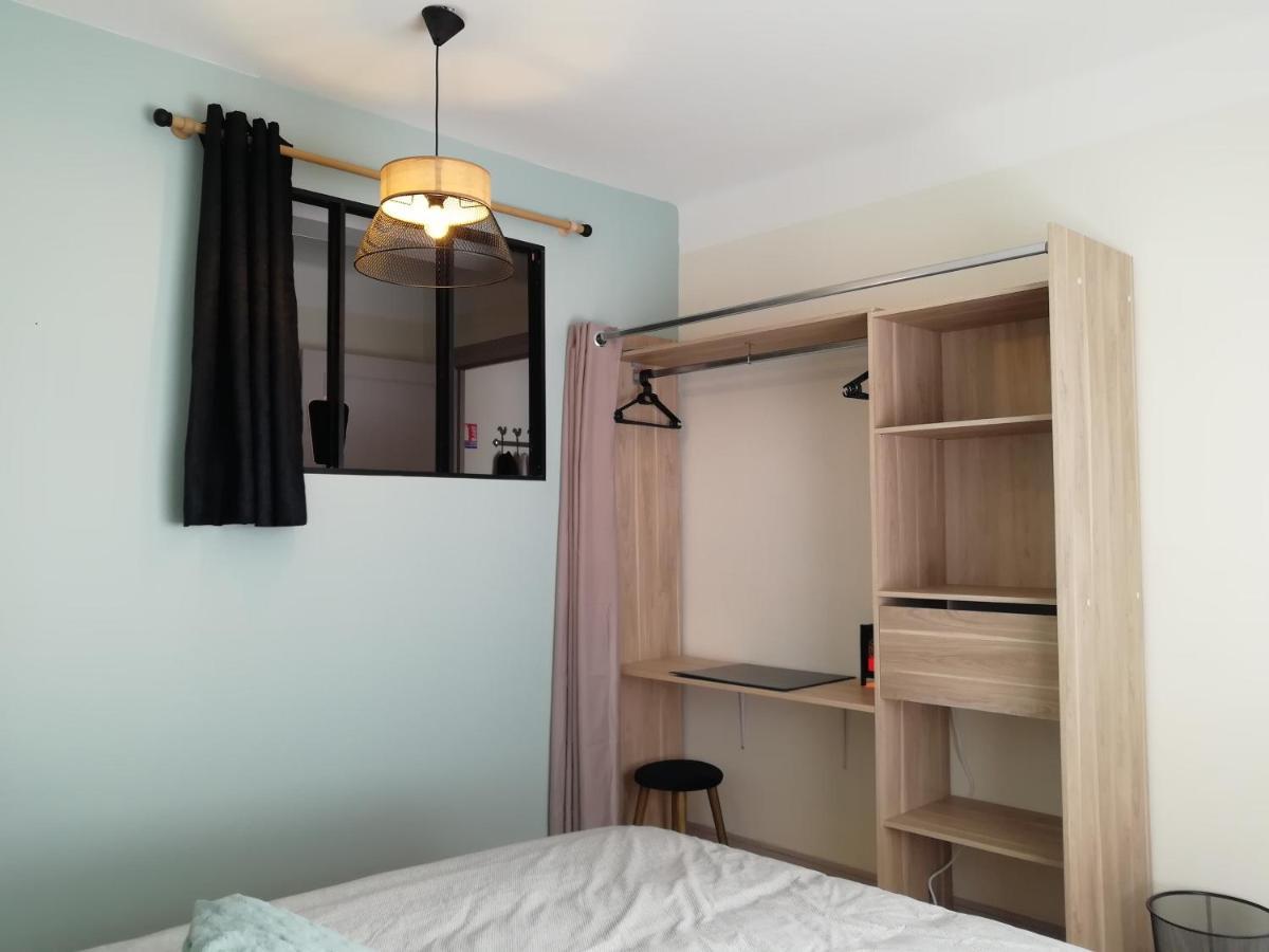 L'Escale Fougeraise Apartment ฟูแฌร์ ภายนอก รูปภาพ